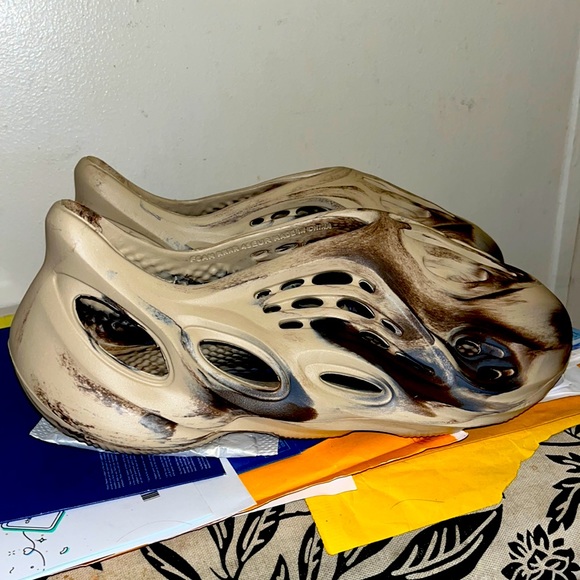 EVA Foam RNNR Foam Runner Sneakers Clogs Slippers New all sizes Mens New - Picture 1 of 13